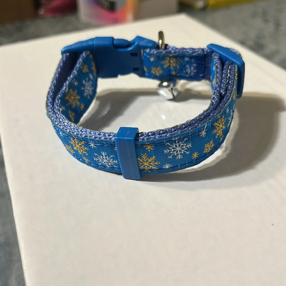 Cat or Small Dog X-Mas Print Collar Blue White & Yellow Snowflakes ❄️ Nwot